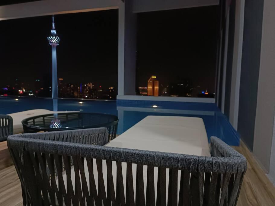 Apartment Col 23aa Cozy Klcc View & Infinity Pool
